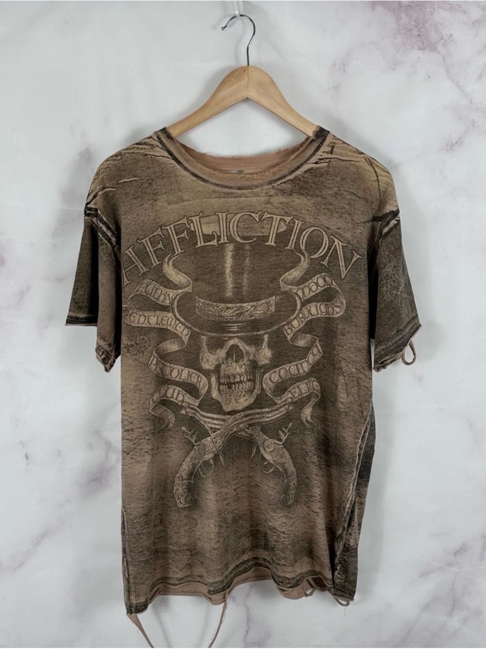 Affliction Tee Live Fast Gun Tee Size XL USA y2K Tan Graphic Print Shirt